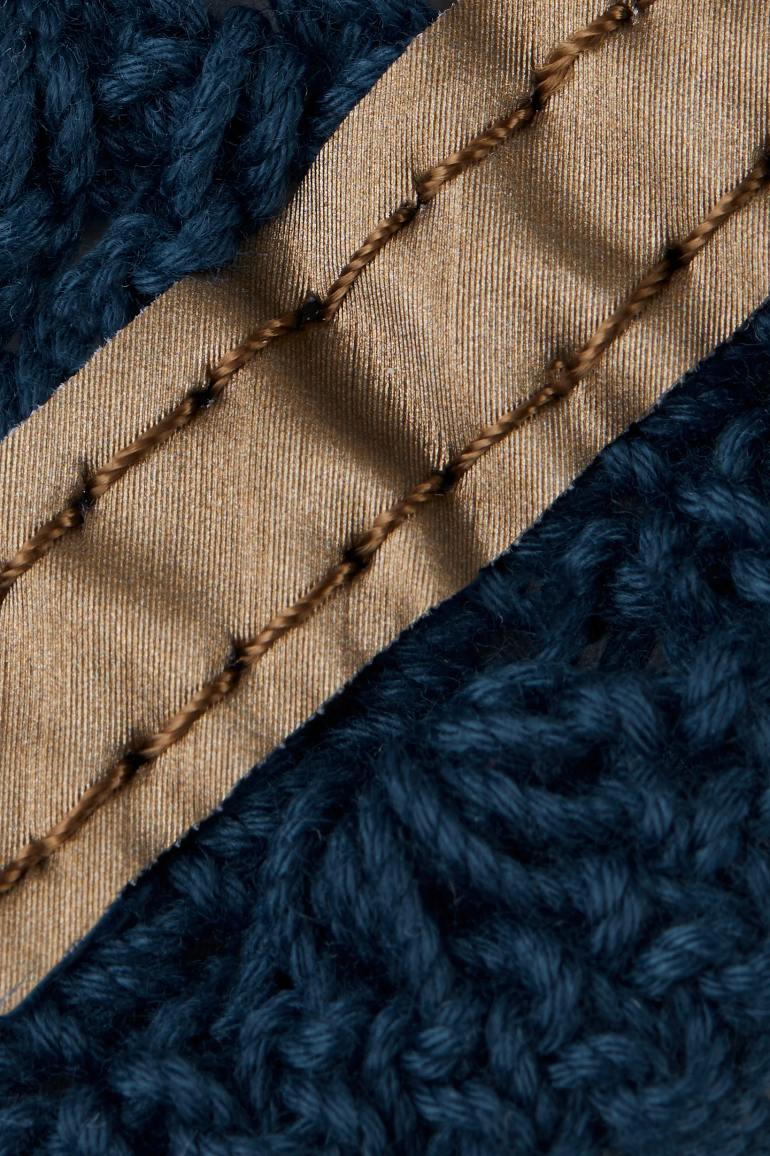 Horze Munich Fliegenhaube Mit Metall-Detail 7 Horze Munich Fliegenhaube Mit Metall-Detail – Bild 5