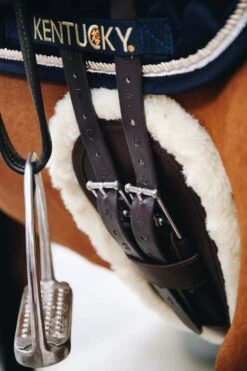 Kentucky Horsewear Anatomischer Lammfell Gurtschoner -Pferdedecken Store 338010 NAT 5